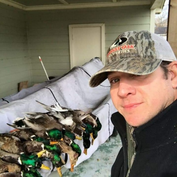 Meet your Posher, Sonny - Picture 1 of 1